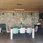 Maison De