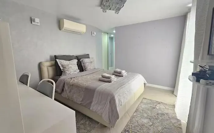 Maison De * 보솔레이